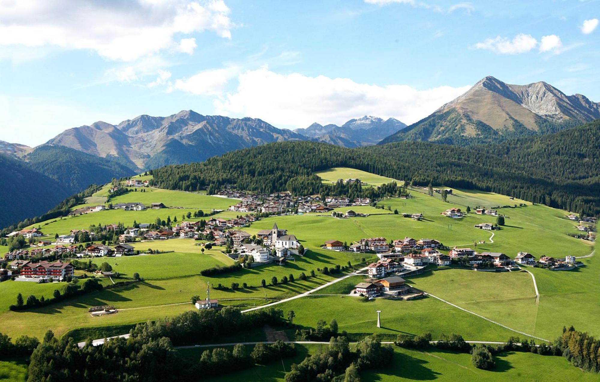 Hotel Ambet Meransen Exteriör bild