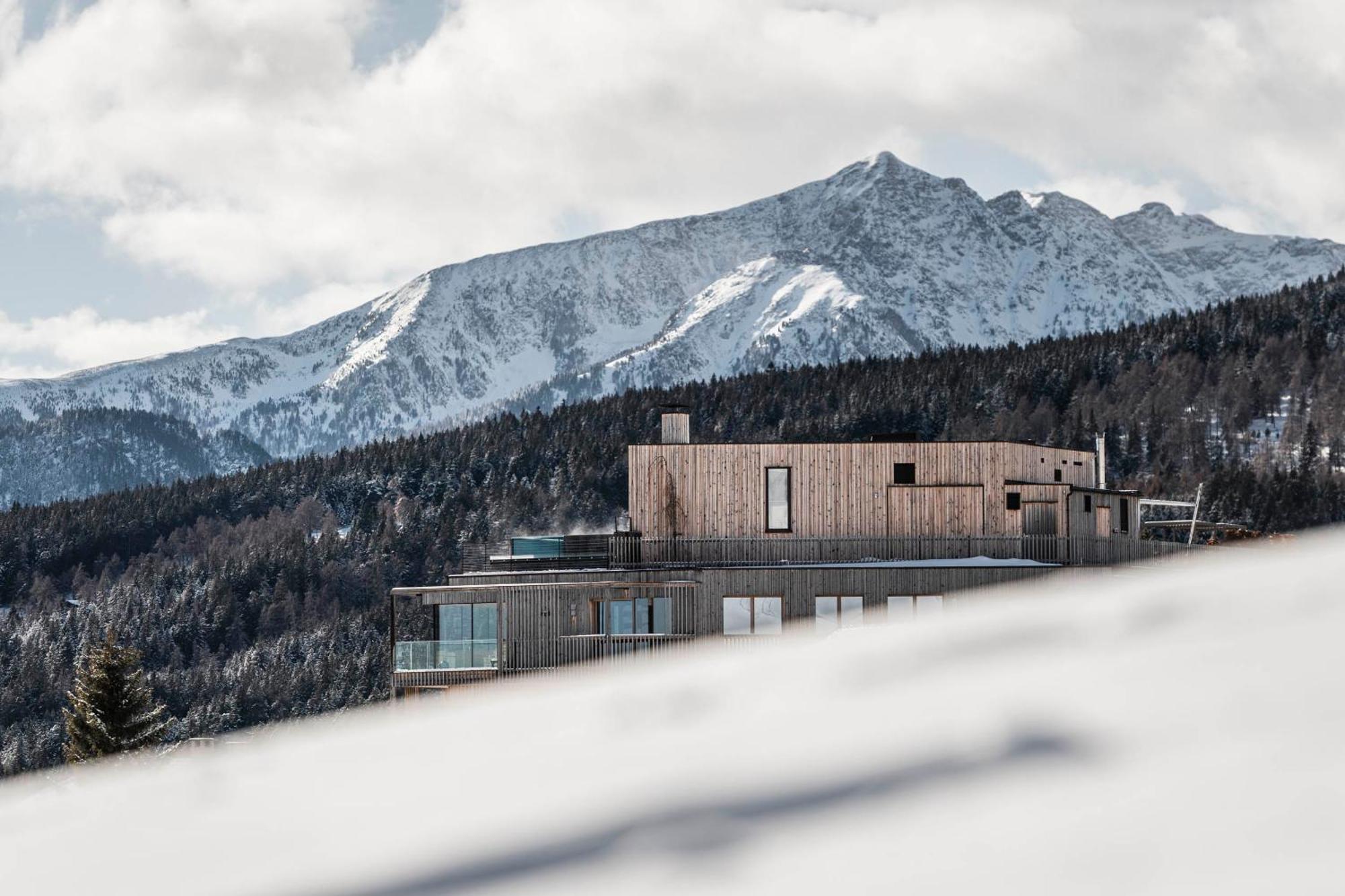 Hotel Ambet Meransen Exteriör bild