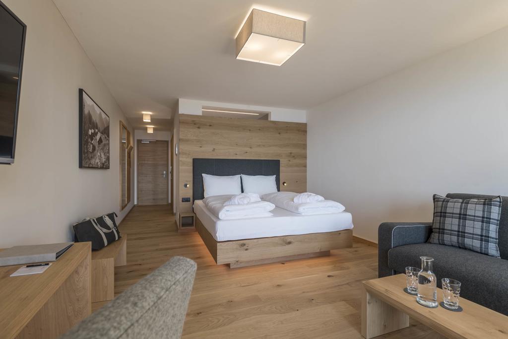 Hotel Ambet Meransen Exteriör bild